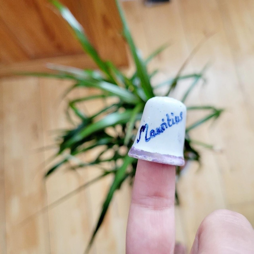 *RARE* Vintage Dodo Bird Thimble