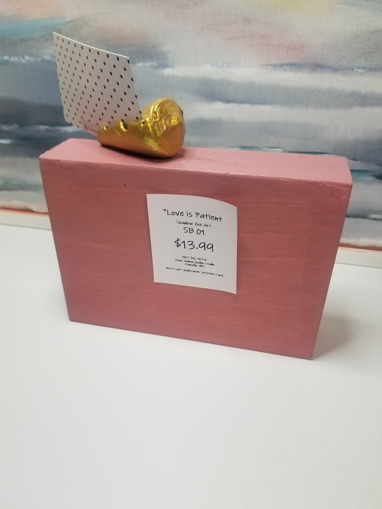 Shadow Box Shells and Scripture-1 Cor 13:4 Wood Heart Wire Art