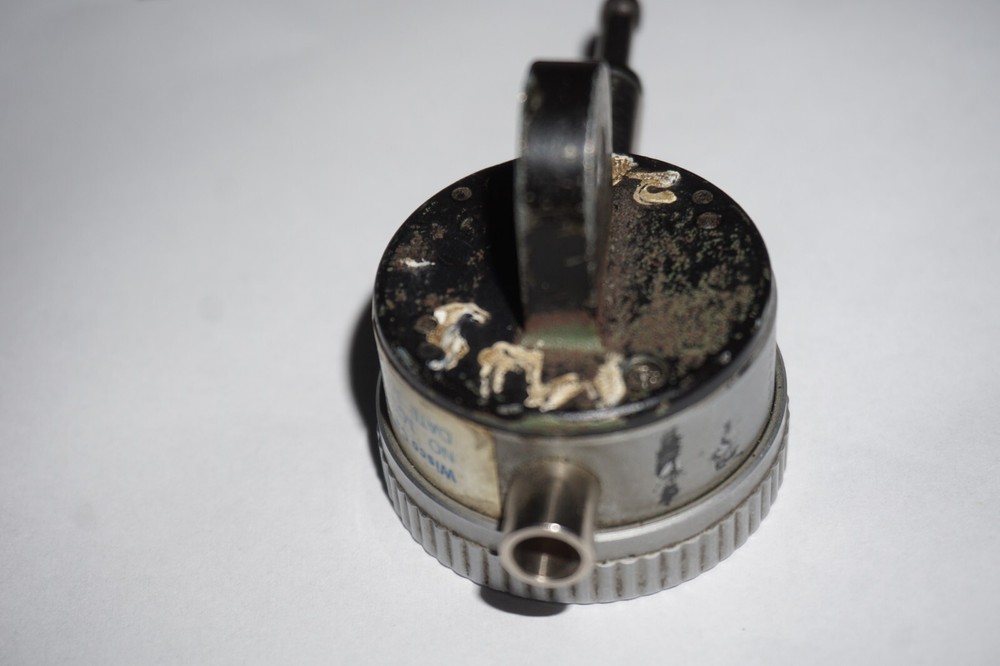 Compac Geneve 367 AE .00005 Vertical Dial Indicator