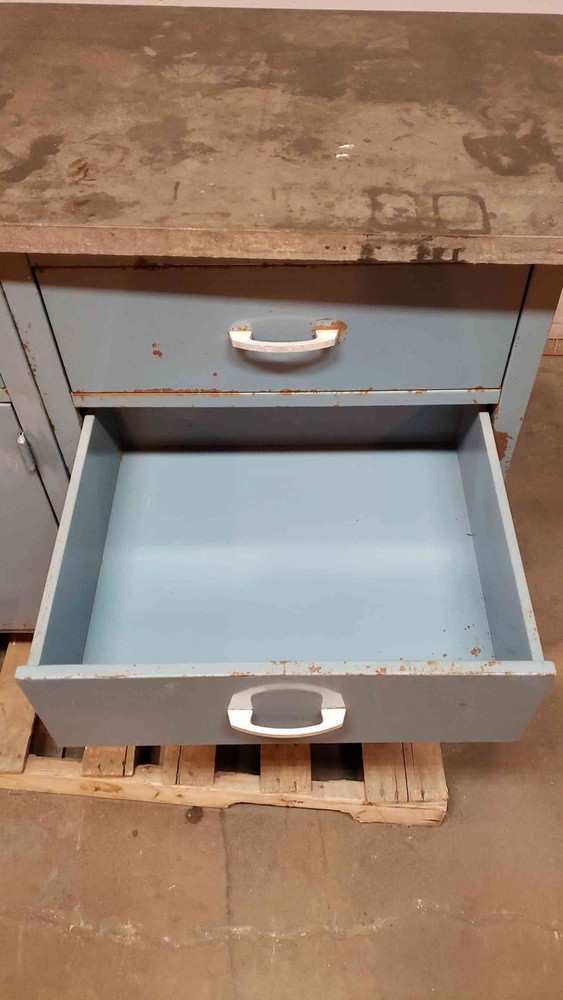 4' Kewaunee Mixed Casework Base (SKU: 1503AA)(1503AA)