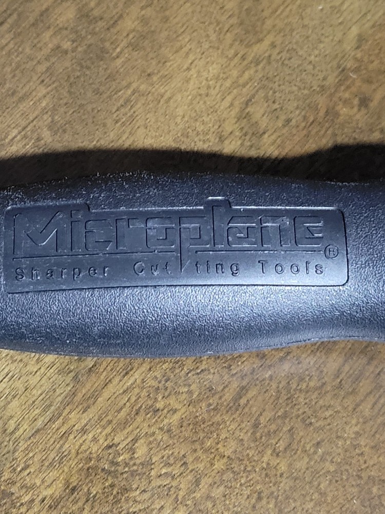 Microplane Sharper Cutting Tools Zester Grater With Handle