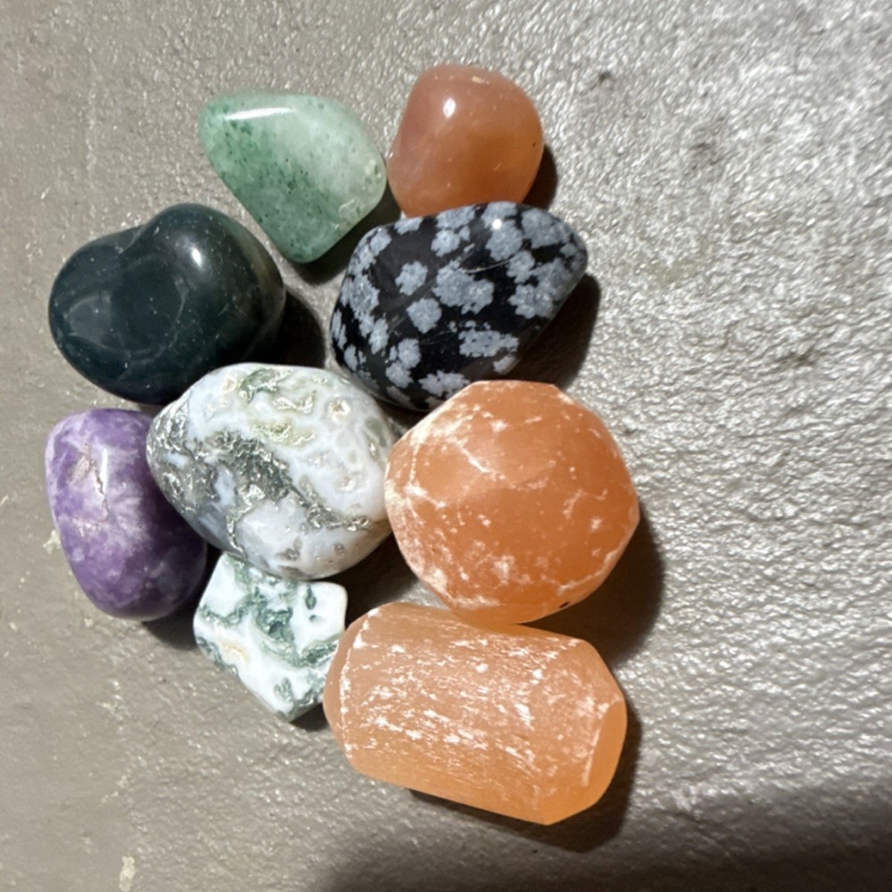 Assorted Tumbled Crystals Orange Selenite, Moss Agate, Lepidolite