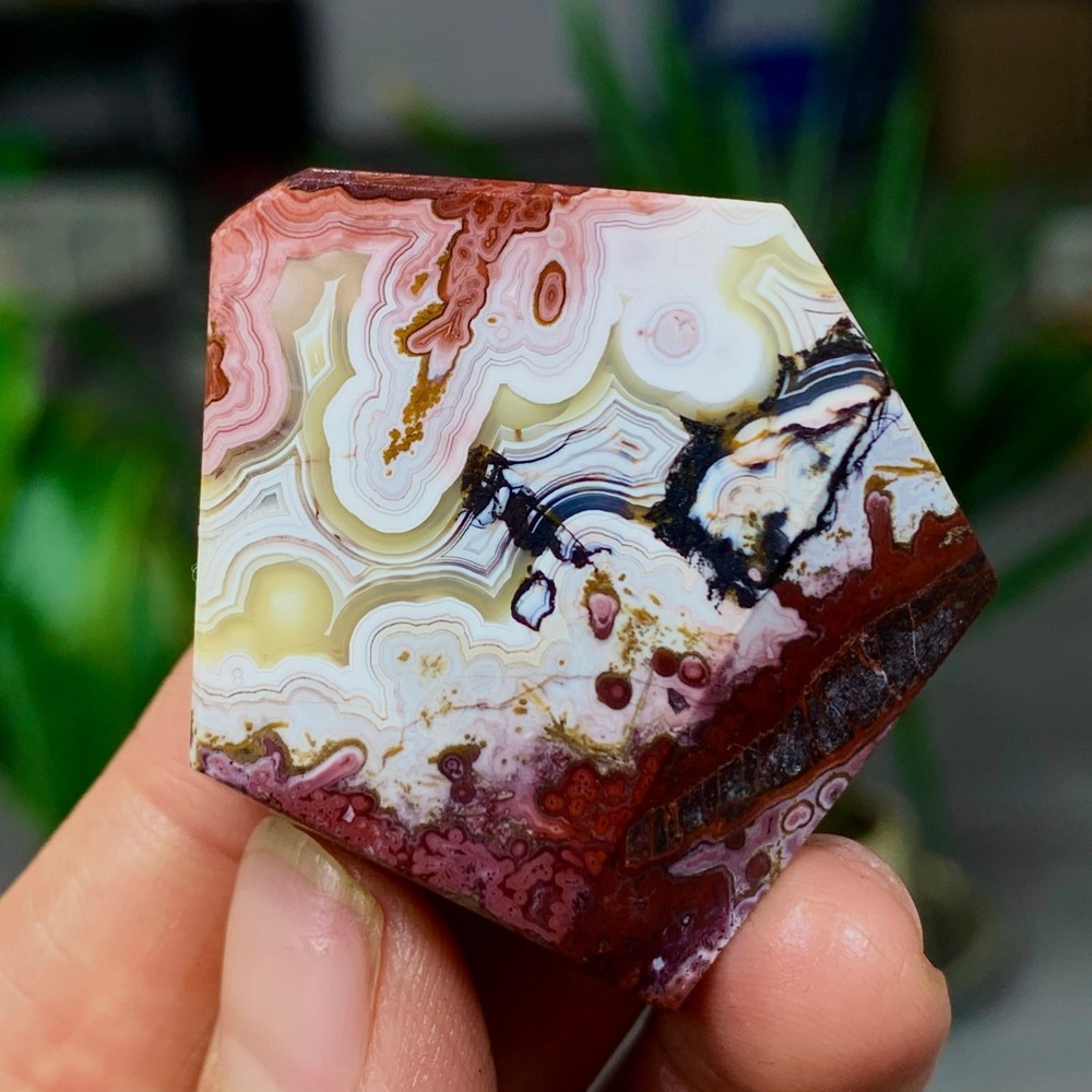 30G Natural crazy Agate Crystal flake-shaped Gemstone Healing