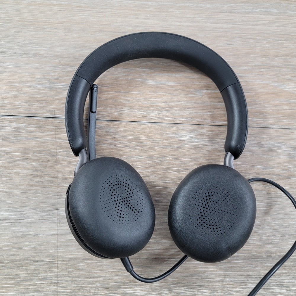 Jabra Evolve 20 MS Stereo USB Headset with Microphone Black