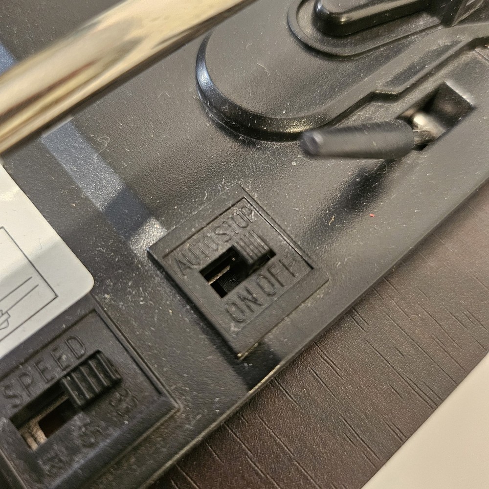 Wockoder Bluetooth Turntable Record Player – Built-In Speakers – RCA Out – Works