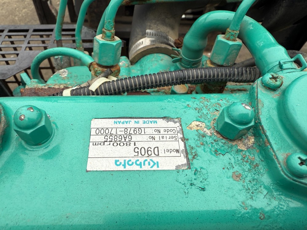 Cummins Onan generator CMSD 6000 6KW 3012 hours
