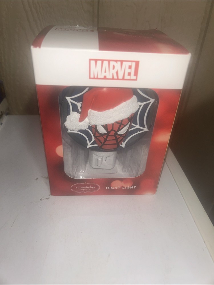 Spider-Man Christmas Plug-In Night Light - Marvel - St. Nicholas Square - NEW