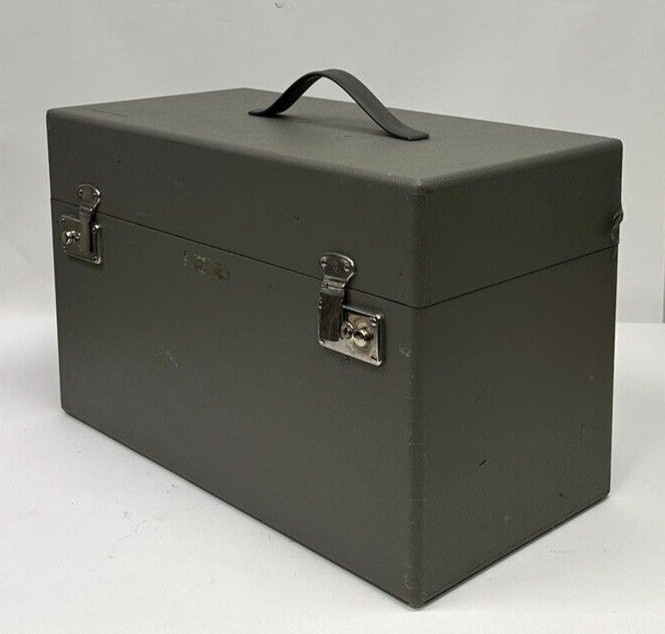 Vintage Leitz Wetzlar Binocular Microscope with Case