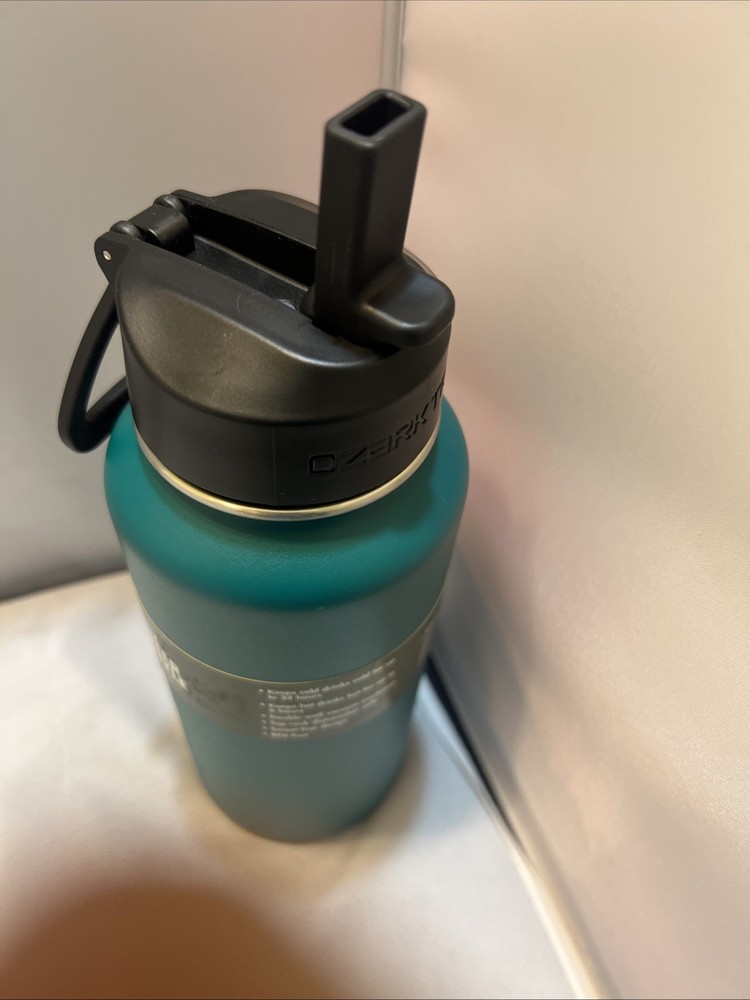 Ozark Trail 32 oz Water Bottle