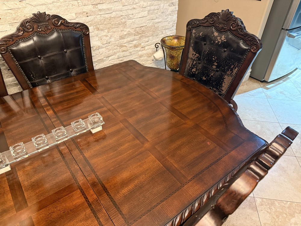 Solid Wood dinner table for 8 (great for large parties/Table can be folded)