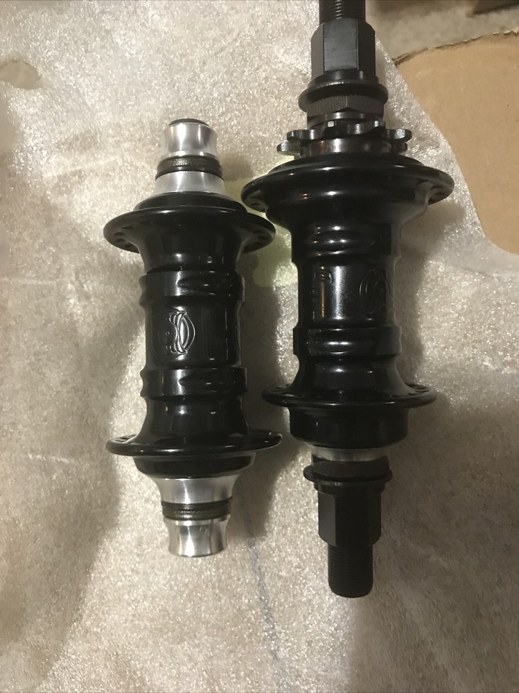 Profile Mini Hub Set 36H LHD Black