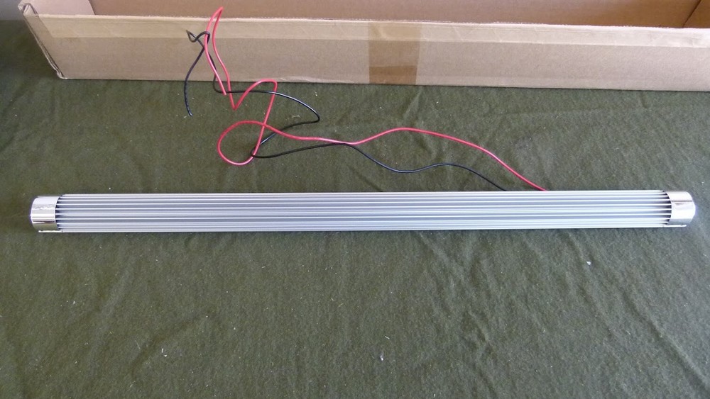 GE 74255 - LB24/42K Impression LED Display Lighting