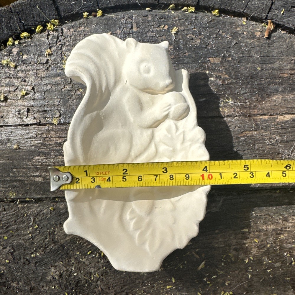 Vintage Squirrel Spoon Rest (bisque)
