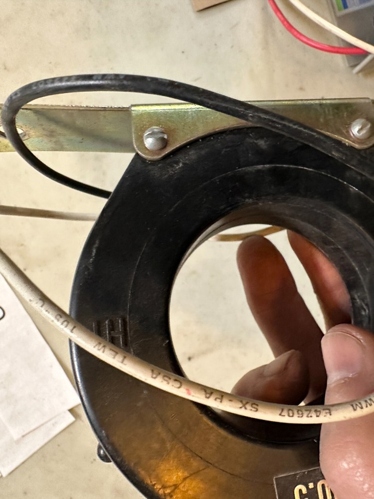 Ohio Semitronics Current Transformer 10422 - 600:5 Ratio