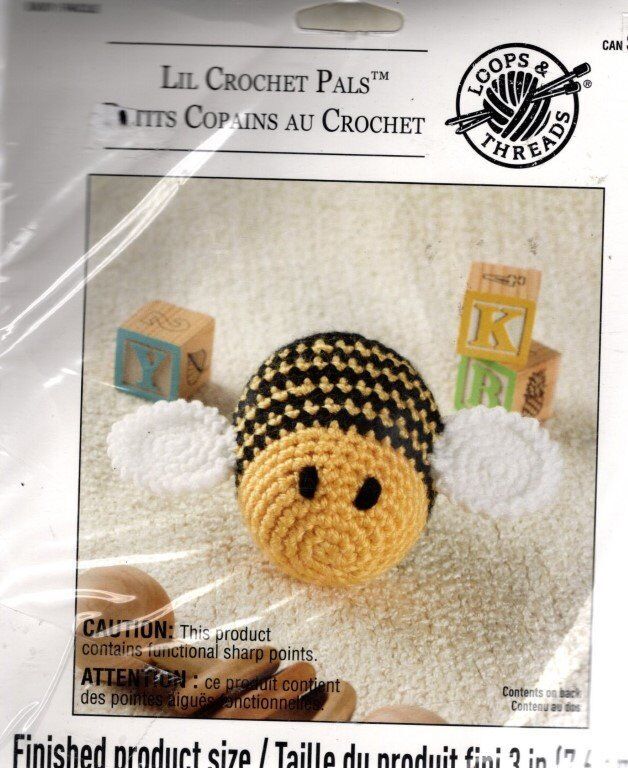 LOOPS & THREADS LIL CROCHET PALS BUMBLE BEE KIT