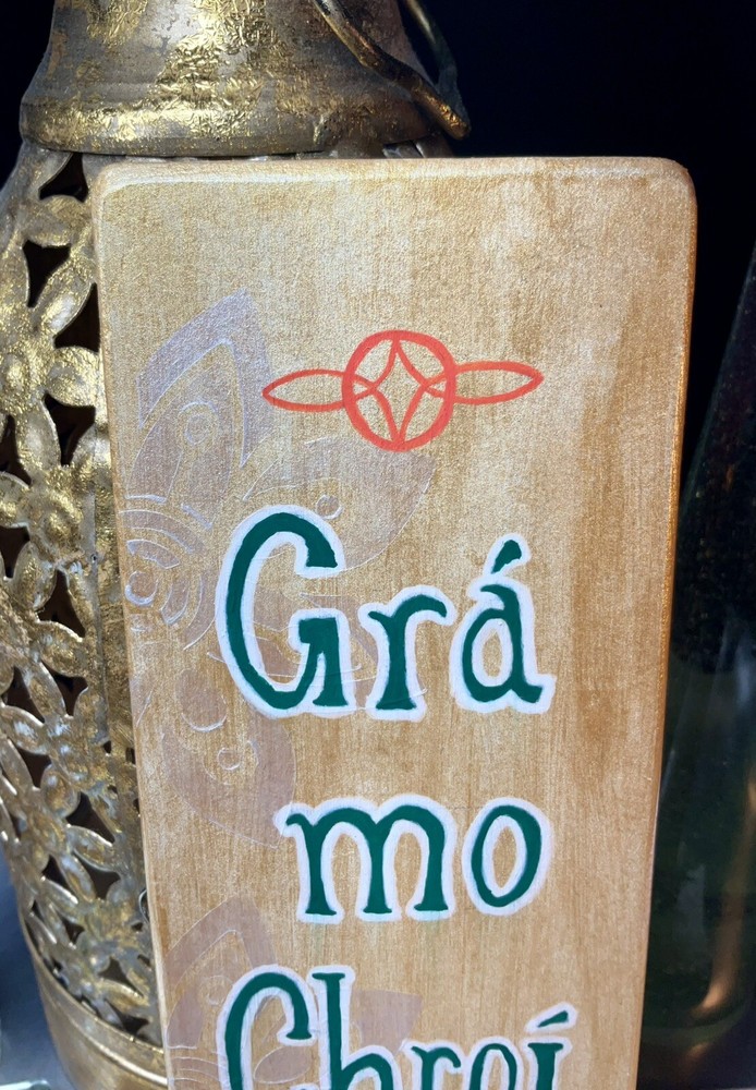 Wooden Handcrafted/Painted Message Board, Irish Theme