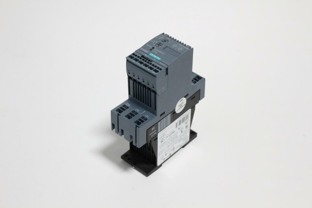 Siemens 3RW3014-2BB04 E05 Motor Soft Starter