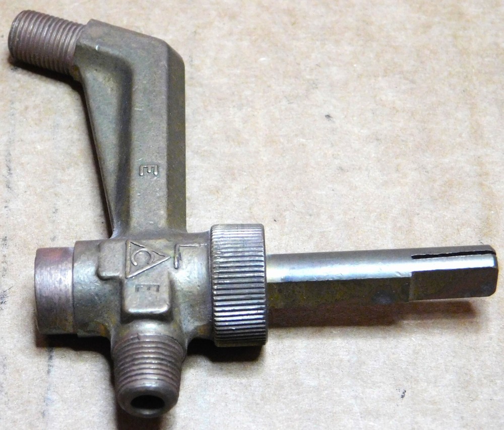 Vulcan Hart/Wolf Range 00-719197 OEM Top Burner Valve, Angled