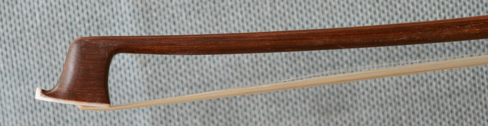 Very Nice 1/16 Violin Bow, 35g
