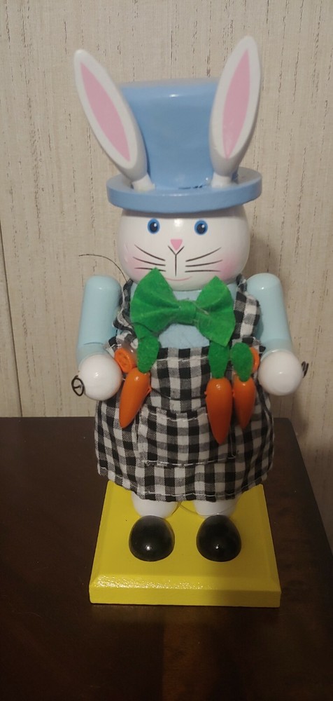 Black Gingham Wooden Nutcracker Easter Bunny Boy Carrots 🐰