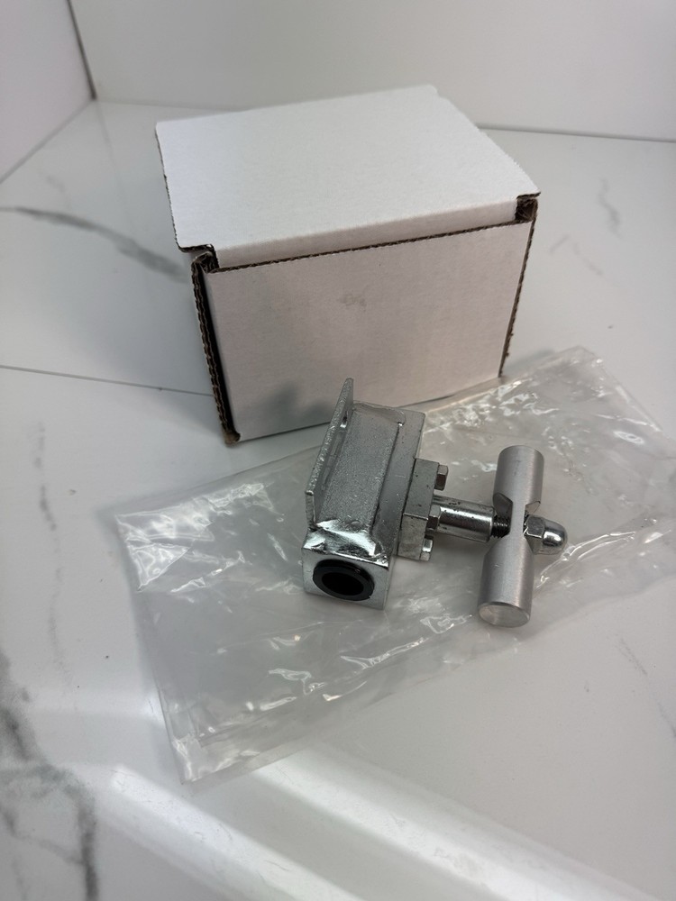 Replacement Chief Frame Machine Hydraulic Lift Valve