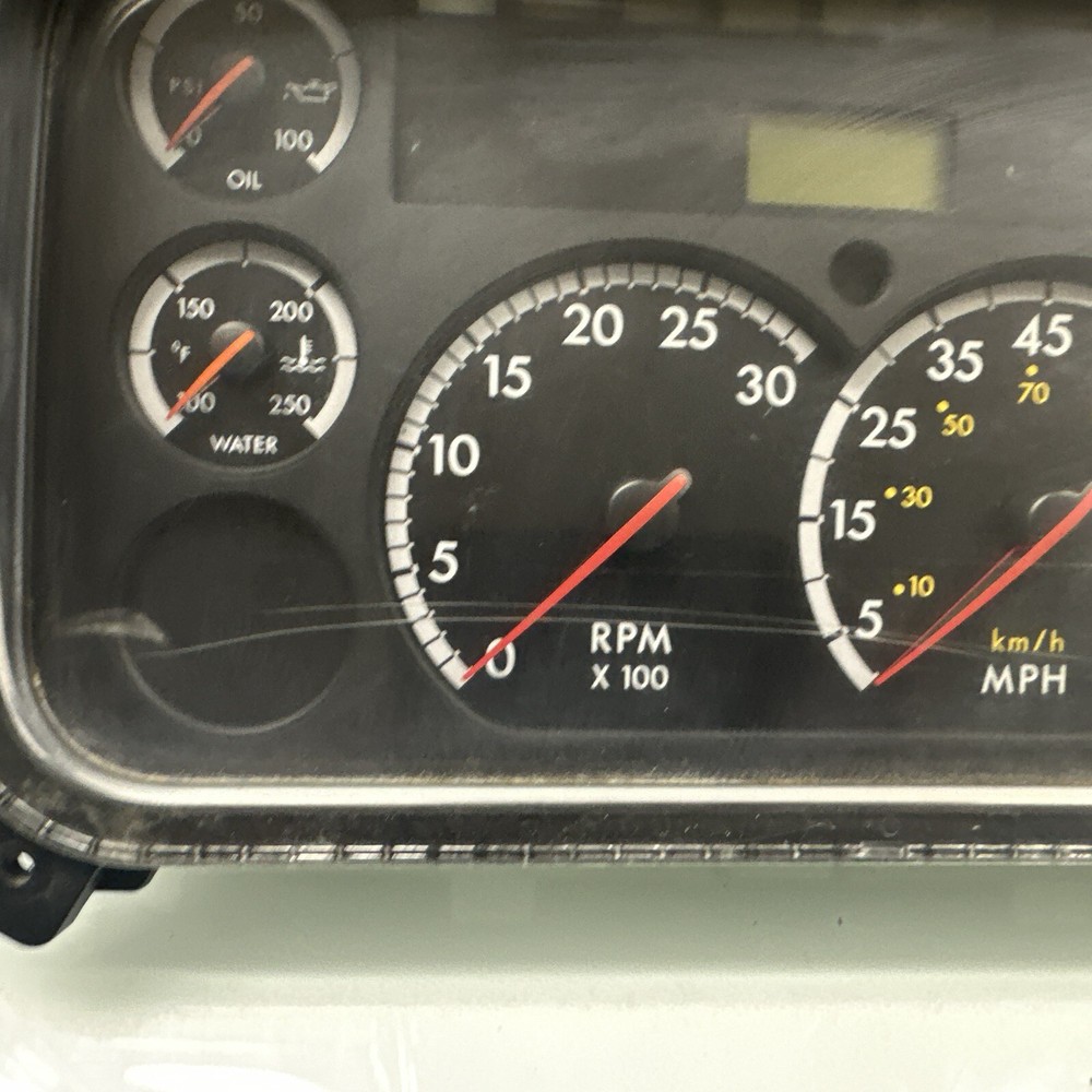 Freightliner M2 Instrument Cluster Speedometer
