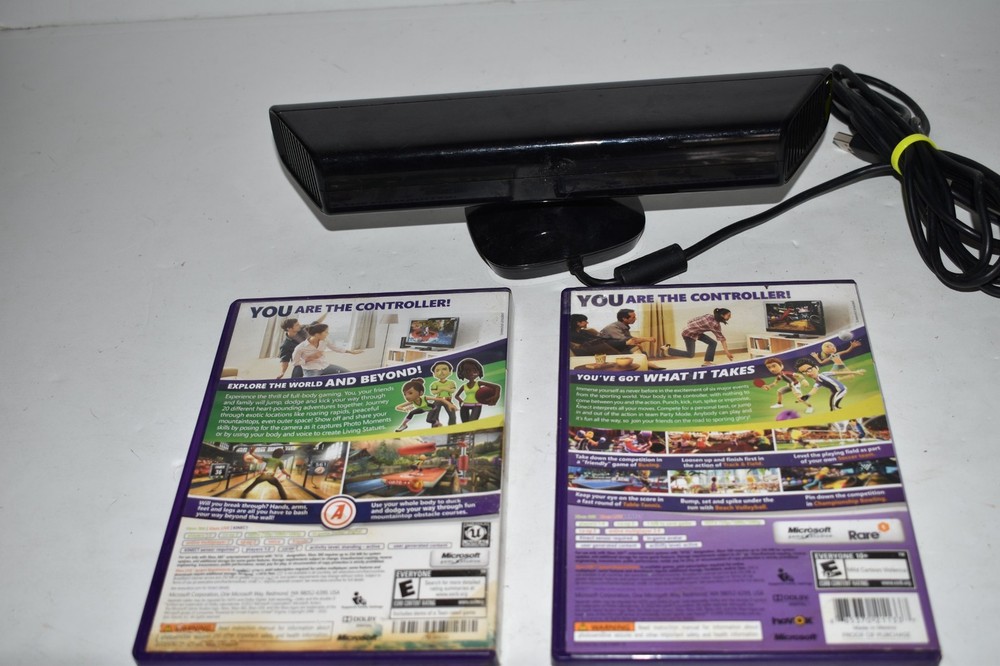 Microsoft Xbox 360 Kinect Sensor- Tested & Working W/ GAMES (PLB19)