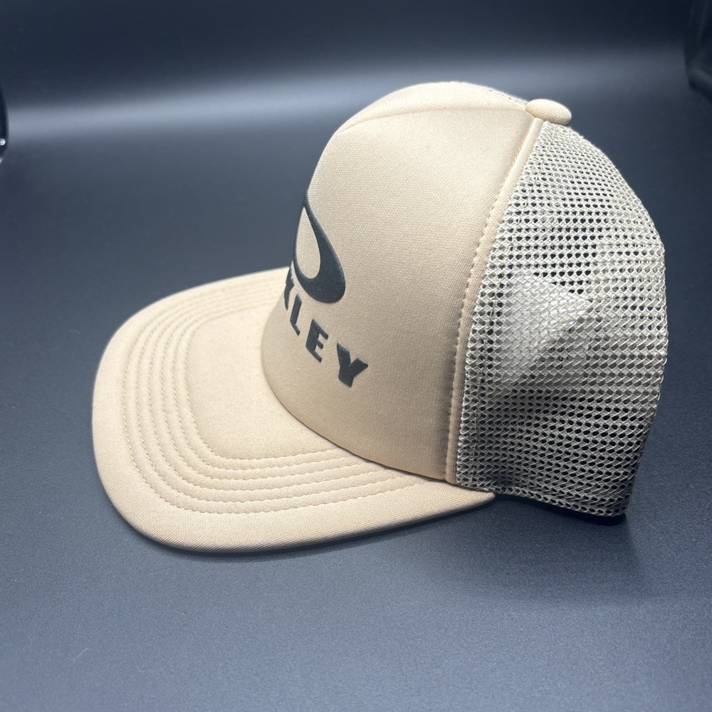 Oakley O Stack Foam Trucker Khaki/Black Adjustable Cap Hat $32