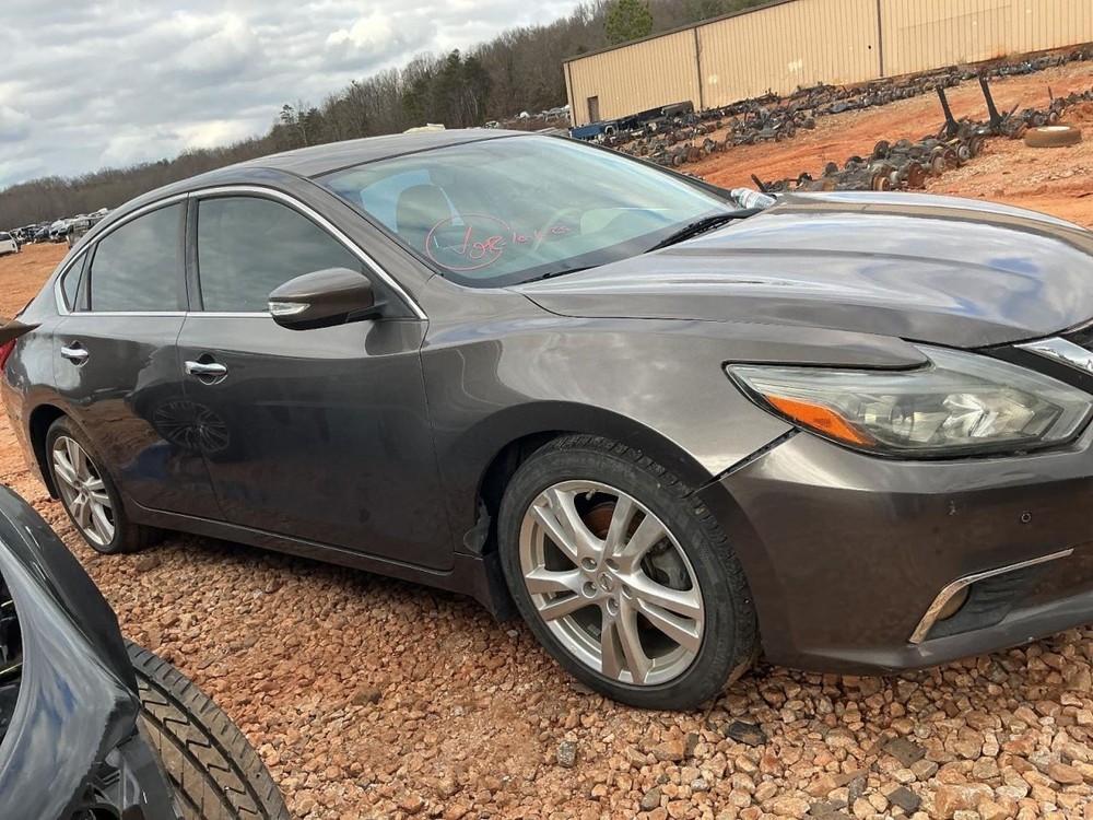 ALTIMA 2017 Glove Box 4910237