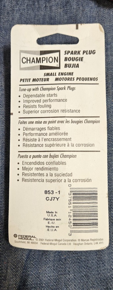 Champion 853-1 Small Engine Spark Plug CJ7Y, 853