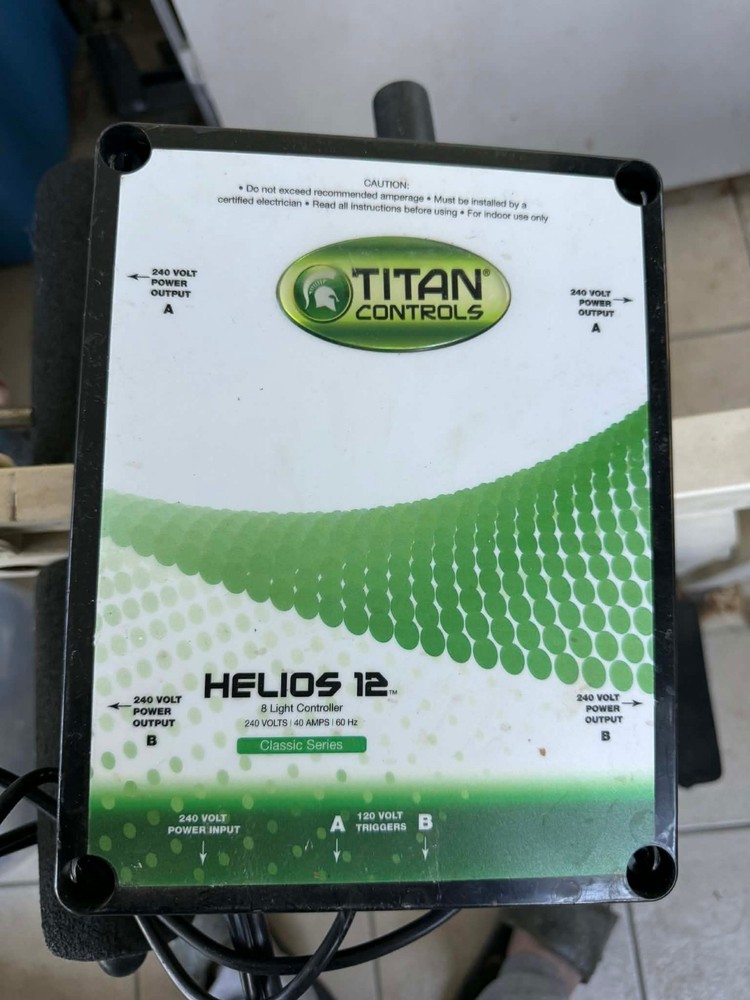 Titan Controls Helios 12 - 8 Light 240v Volt Controller  used