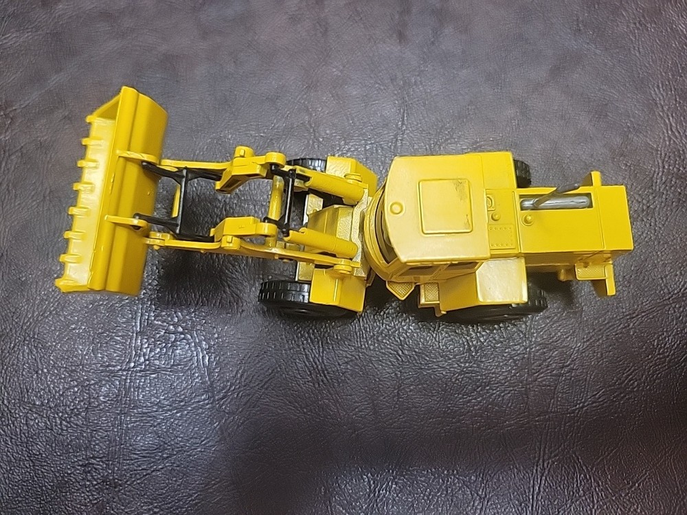 SOLIDO VOLVO FRONT LOADER #367 1:55 SCALE EXCELLENT CONDITION