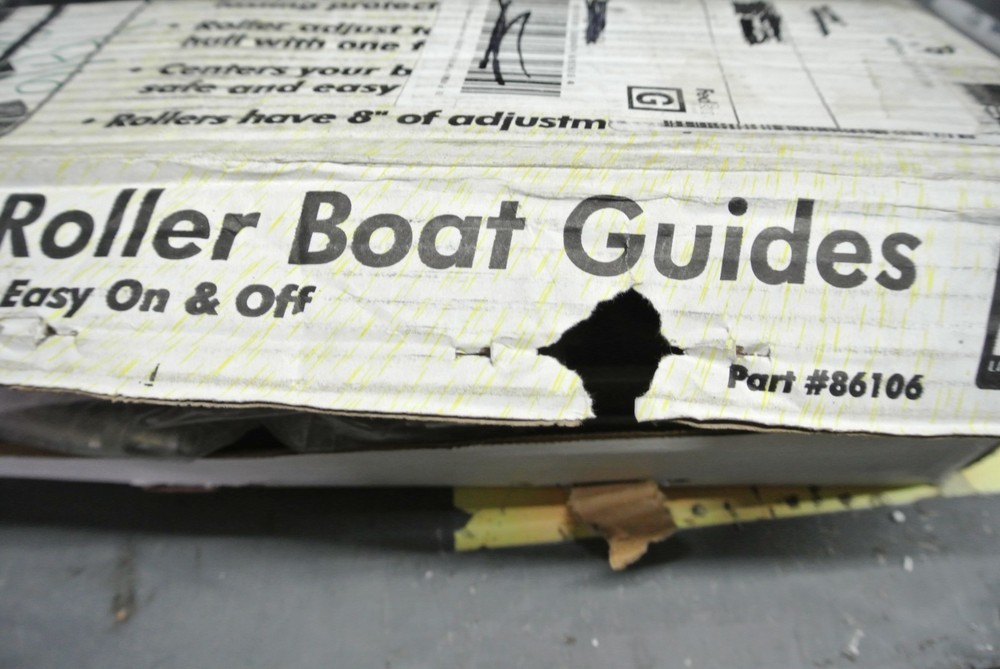 TIE DOWN ADJUSTABLE ROLLER GUIDE 86106 SILVER MARINE BOAT