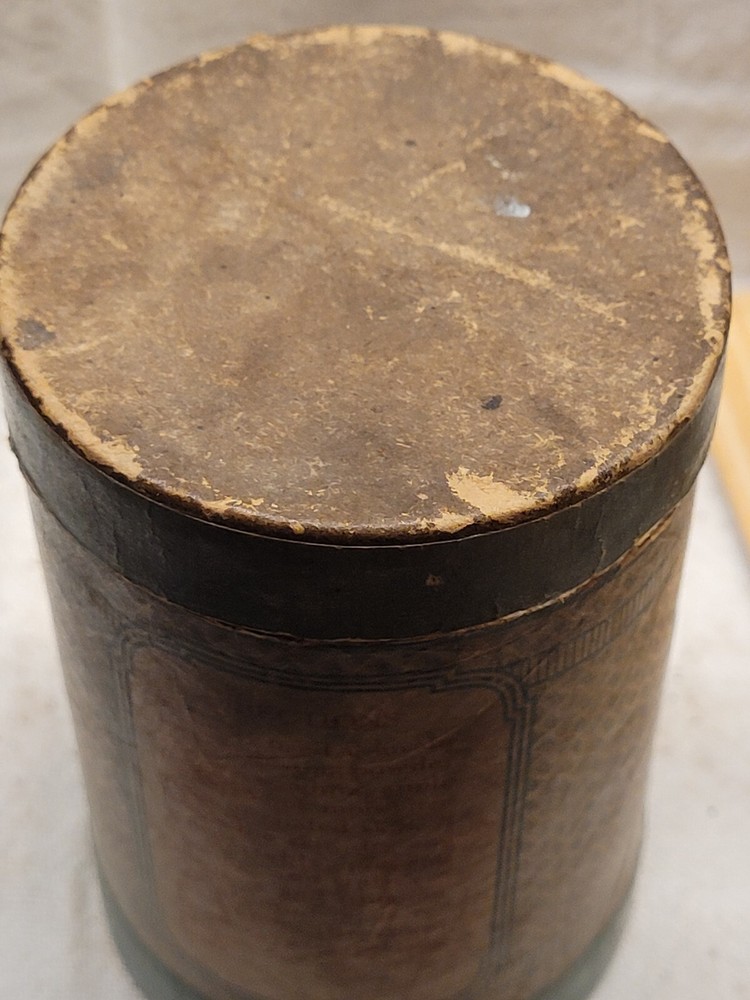 Hi-Test Fullers Earth Container