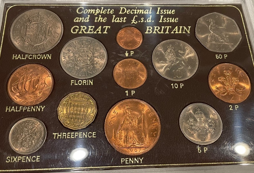 Complete Decimal Issue & the Last L. S. D. Issue GREAT BRITAIN