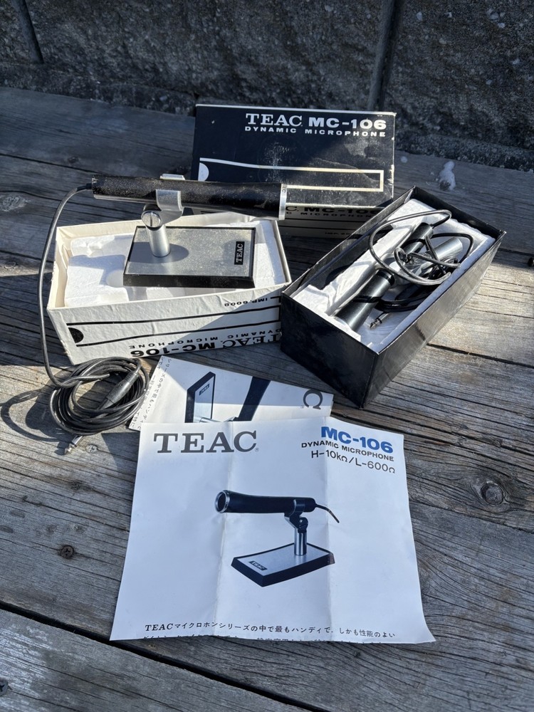 TEAC MC-106 DYNAMIC MICROPHONE New Old Stock