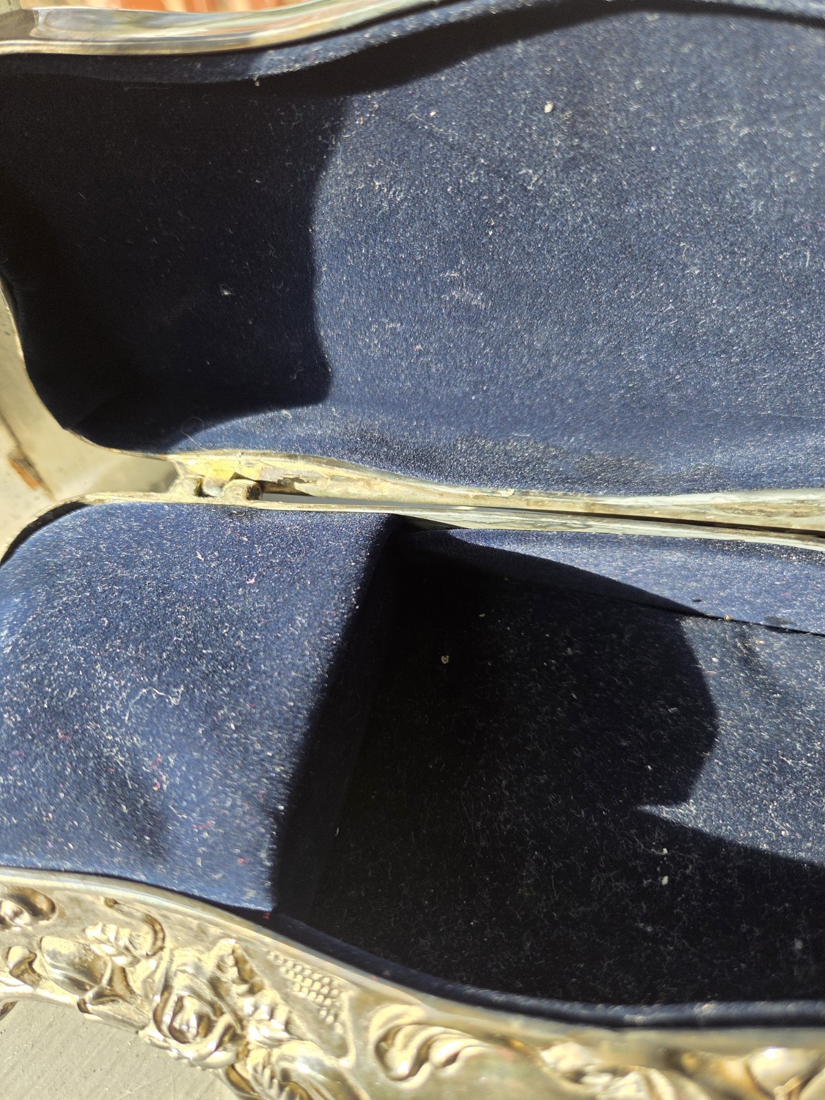 Vintage Wallace Silverplated Art Nouveau Jewelry Musicbox 1950-1960s Coffin Shap