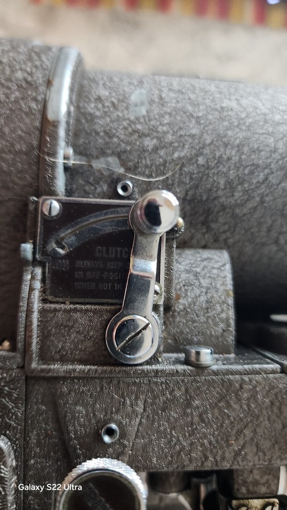 Revele 8 Model 85 Projector