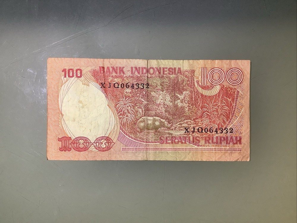 Indonesia 100 Rupiah 1977 Circulated