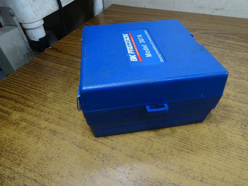 BK 307A Analog Insulation and Continuity Meter