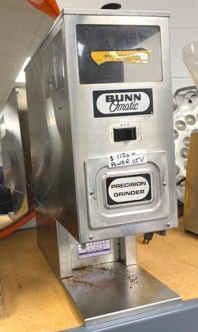 Coffee Grinder/ BUNN G-9 Hopper Precision Coffee Grinder