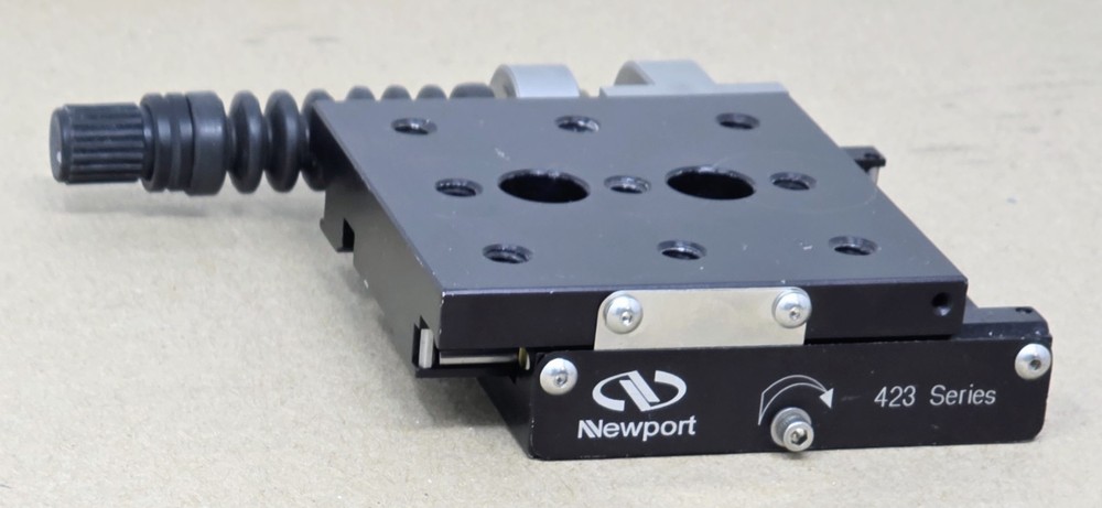 Newport 423 Series Precision Linear Platform Stage