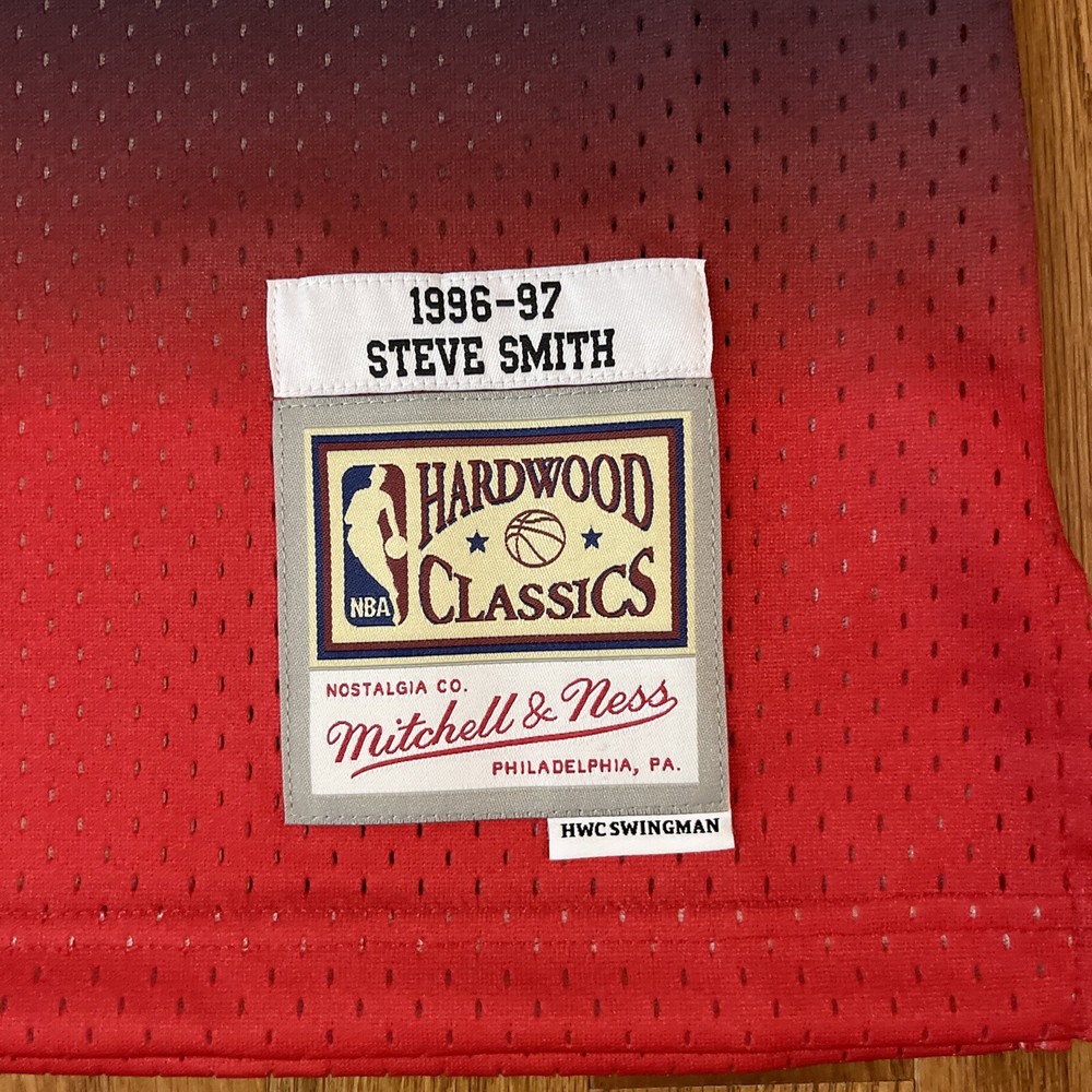 Steve Smith #8 Atlanta Hawks Mitchell & Ness Re-Take Swingman Jersey Medium
