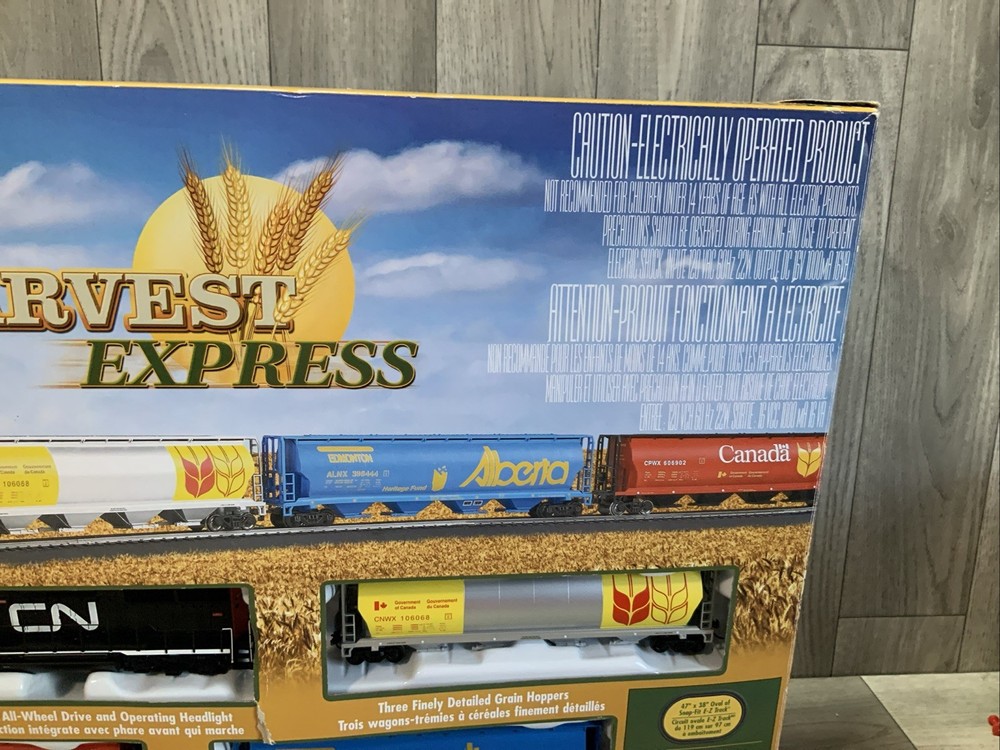 Bachmann Harvest Express HO train set