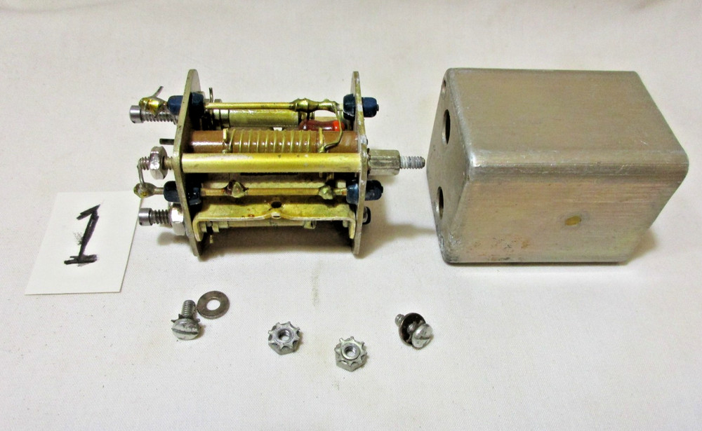 Vintage Rockwell Collins VHF, Adjustable, Interstage RF Transformers