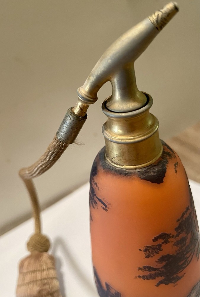 Richard Cameo Glass Perfume Atomizer