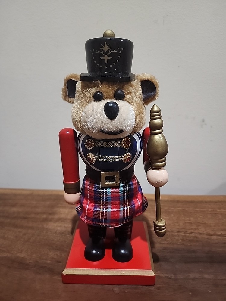 Nutcracker- Scottish Bear With Kilt and Black Hat Christmas 8" Nutcracker