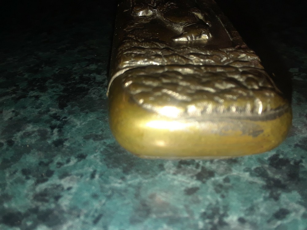 EARLY RELIEF MAN + BOY MATCHSAFE VESTA