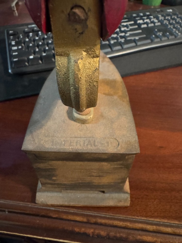 Sad Iron(charcoal box iron)