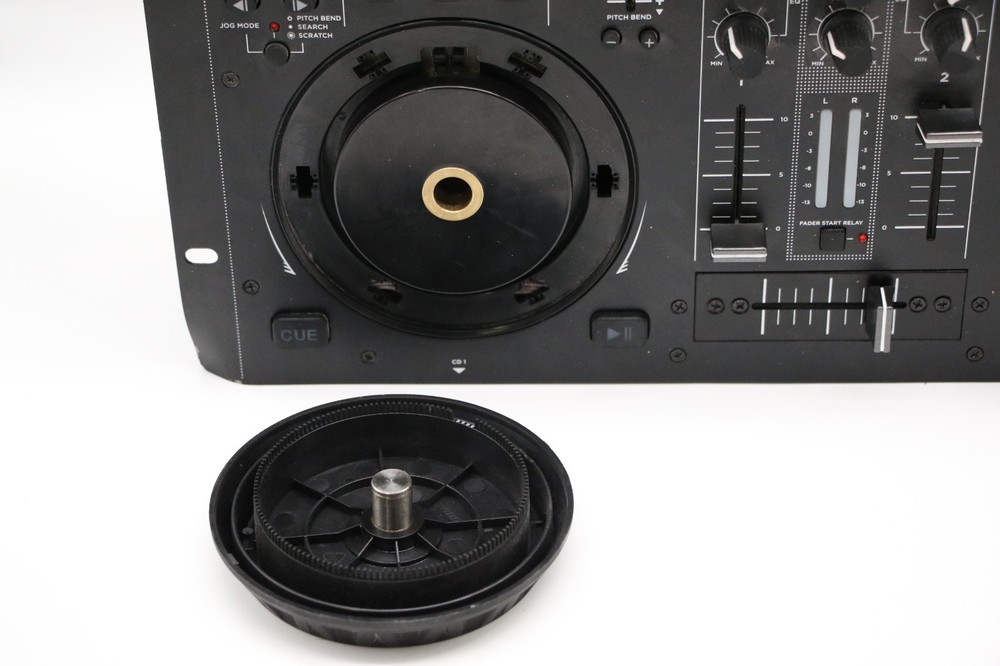 Gemini CDM-4000BT Dual CD/USB Media Player with Bluetooth